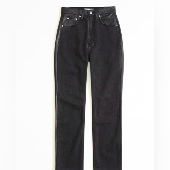 Abercrombie & Fitch The Ankle Straight Ultra High Rise, Love Curve Jeans - Picture 4 of 14